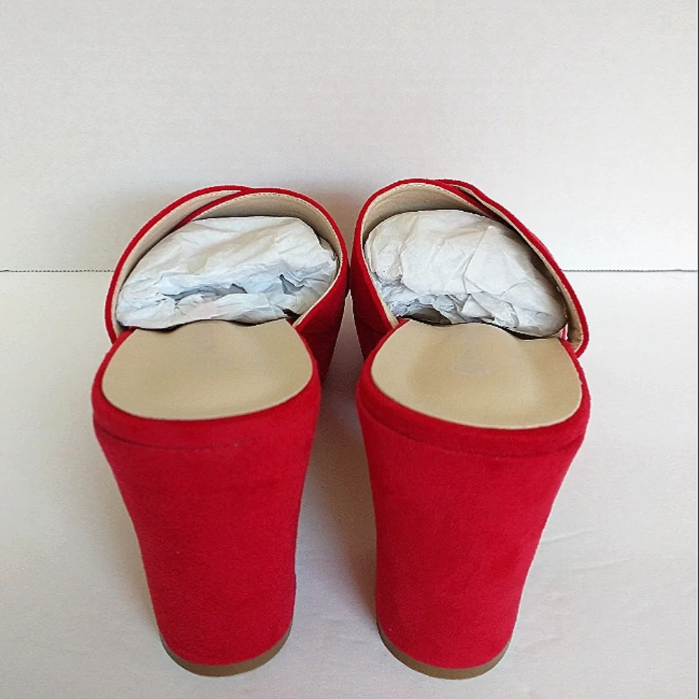 New w/o Box Sexrosly Faux Suede Semi-Wedge Dress Sandal Size 38 (7.5)